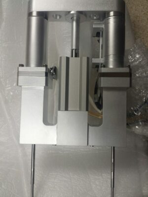 ACTUATOR ASSY SLIT LINER DOOR - Image 3
